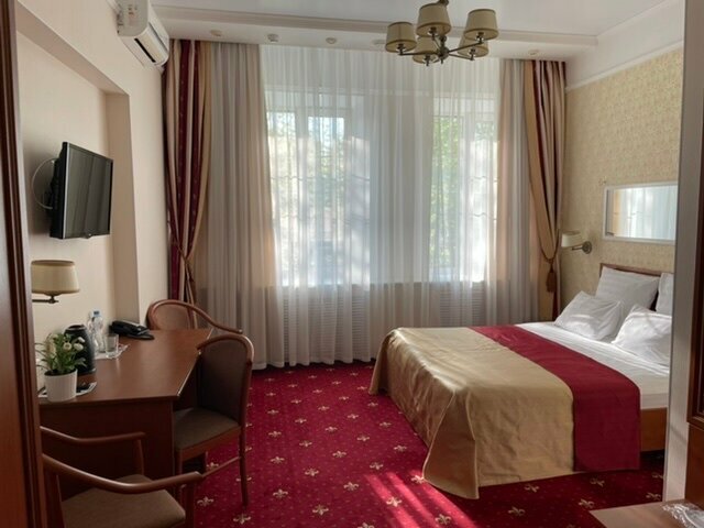 Гостиница Милютинский Череповец-4